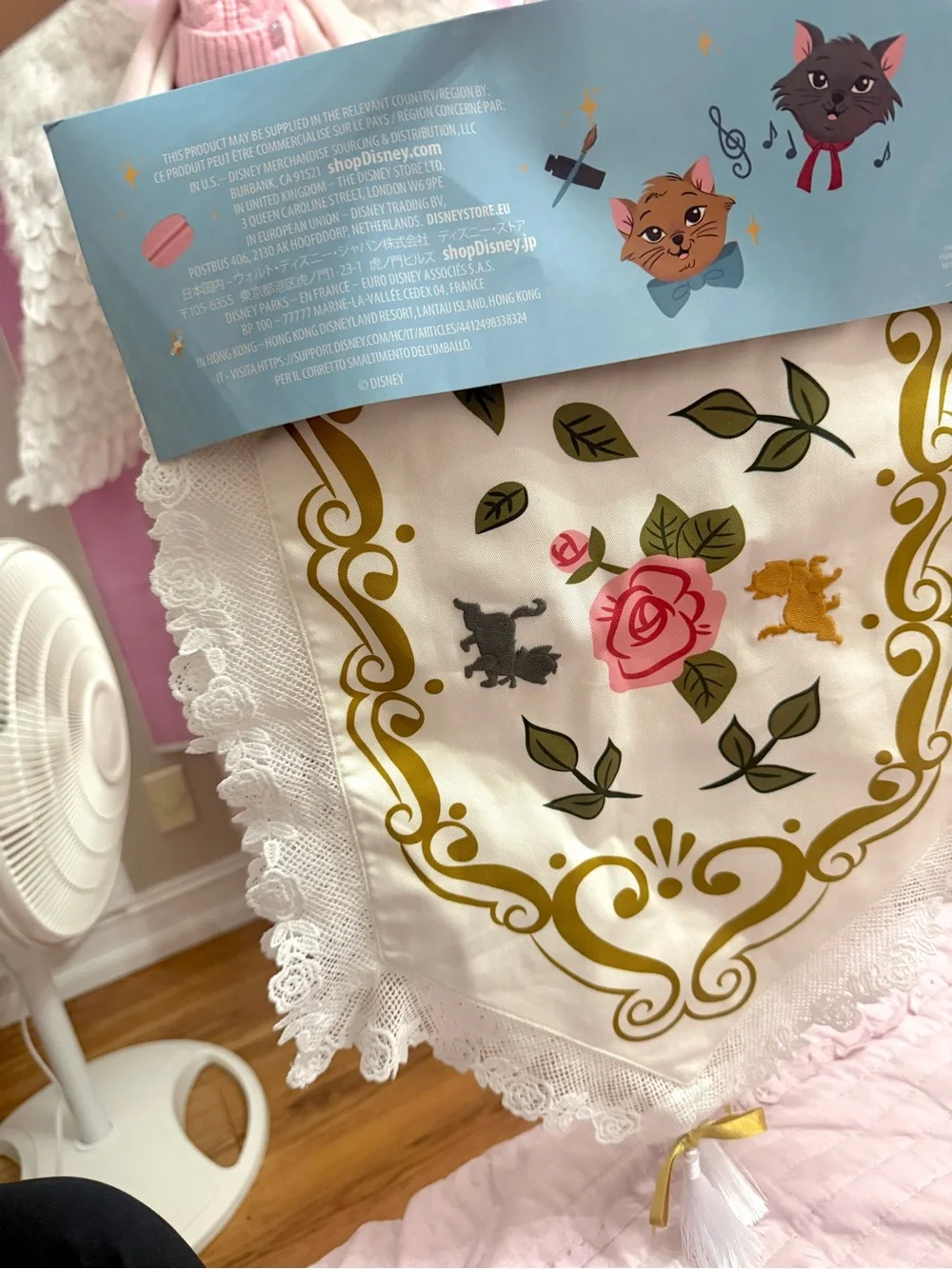 Disney Parks Marie Berlioz Toulouse Table Runner The Aristocats by Ann Shen NWT